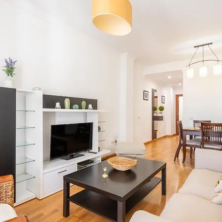Apartment Amplio Universidad By Renthas *