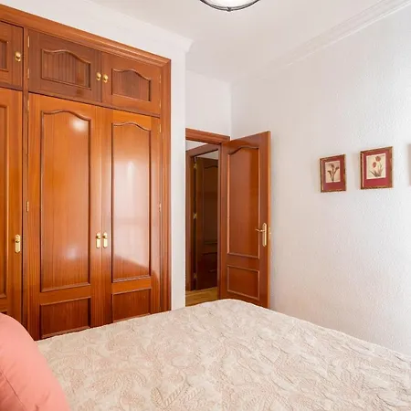 Amplio Universidad By Renthas Apartment Malaga